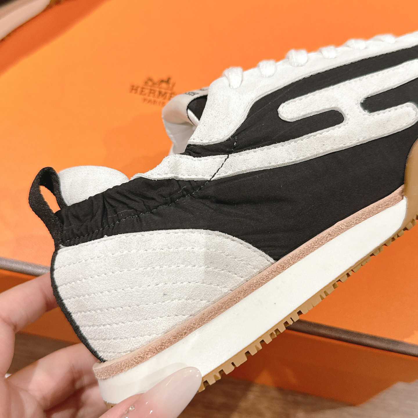 Hermes Jet Sneaker - DopestKickz