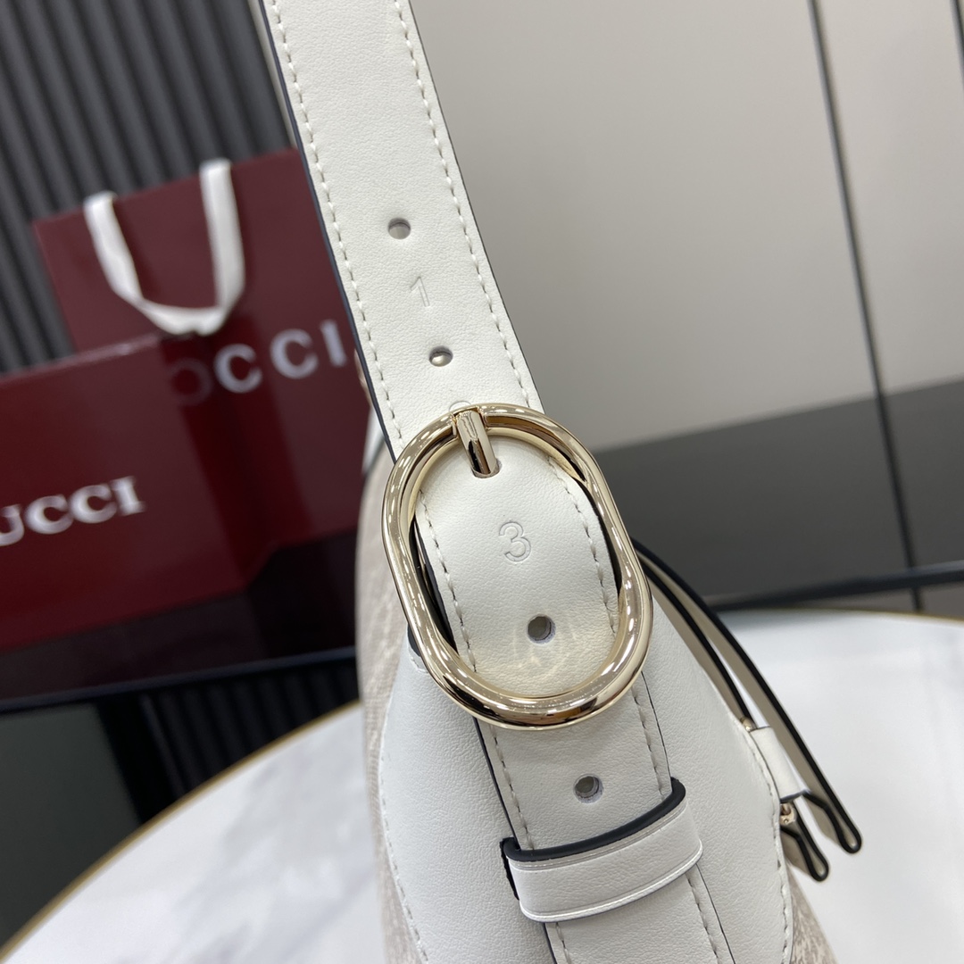 Gucci GG Emblem Medium Shoulder Bag - DopestKickz