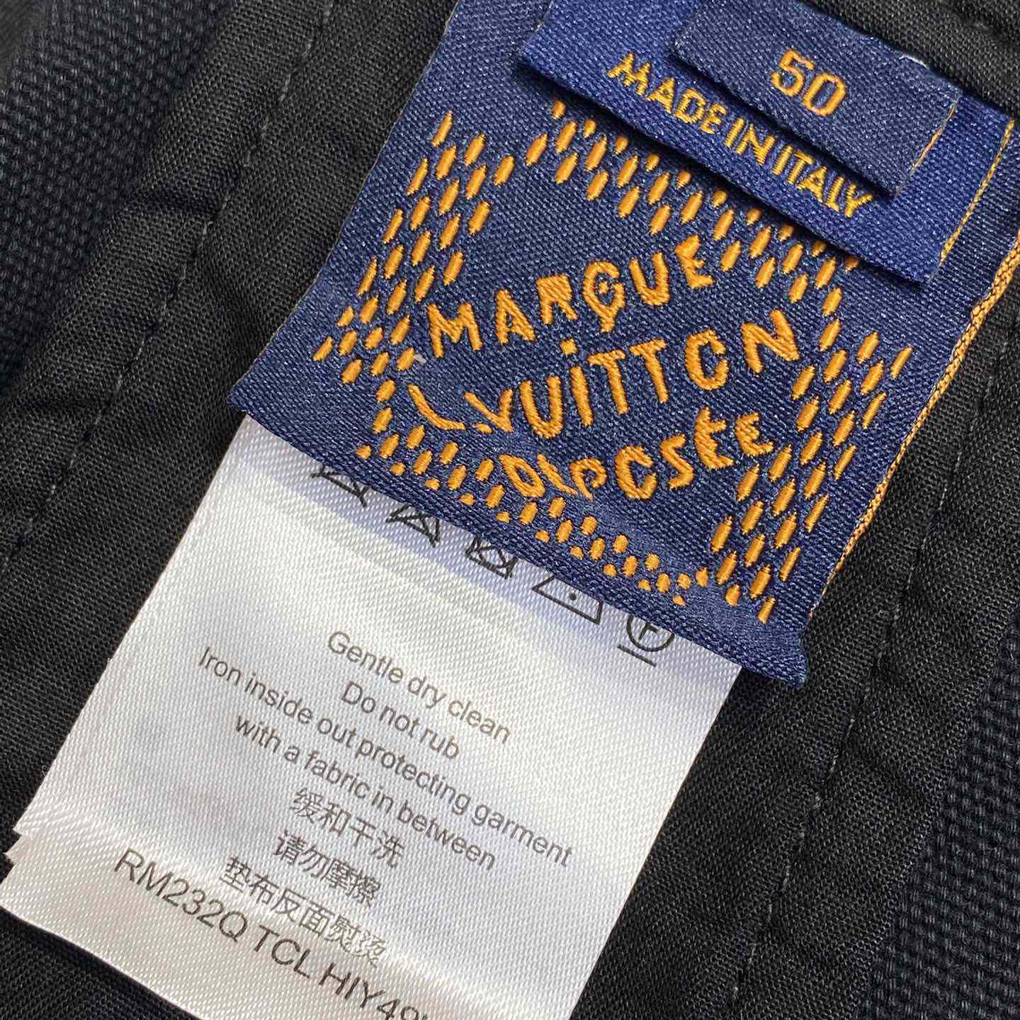 Louis Vuitton Cotton Utility Cargo Shorts   1AFJ54 - DopestKickz
