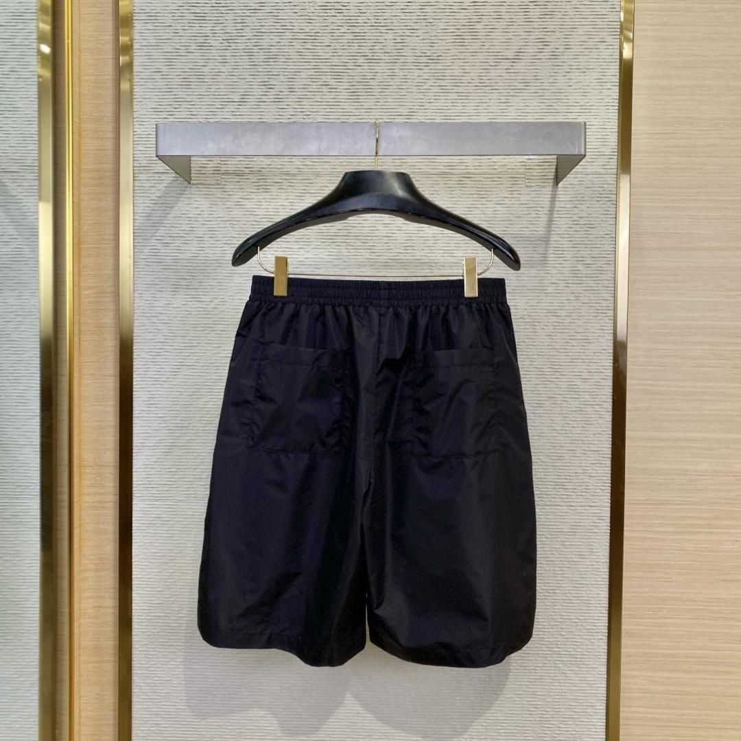 Gucci Printed Swim Shorts - DopestKickz