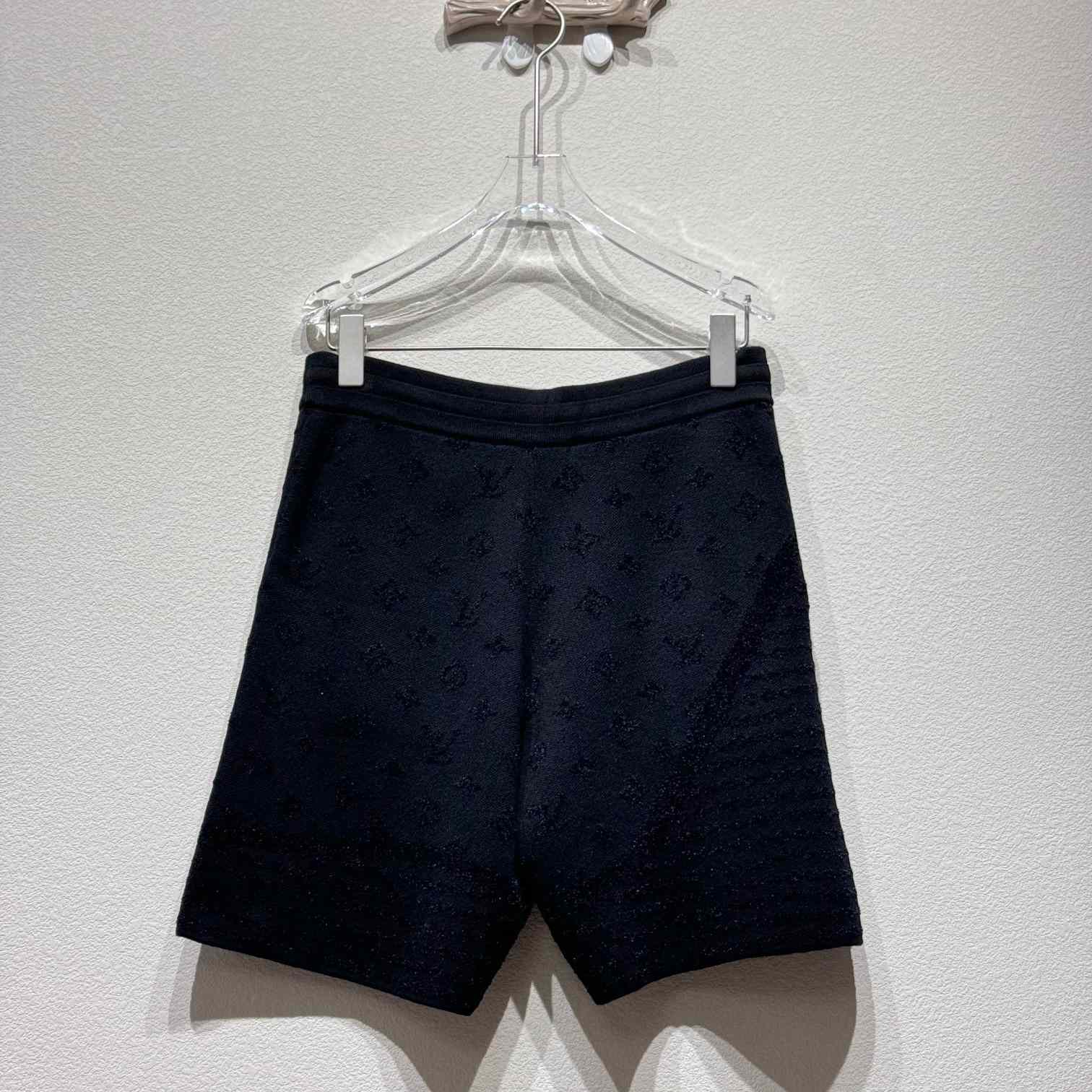 Louis Vuitton Graphic Jacquard Knitted Shorts  1AHC58 - DopestKickz