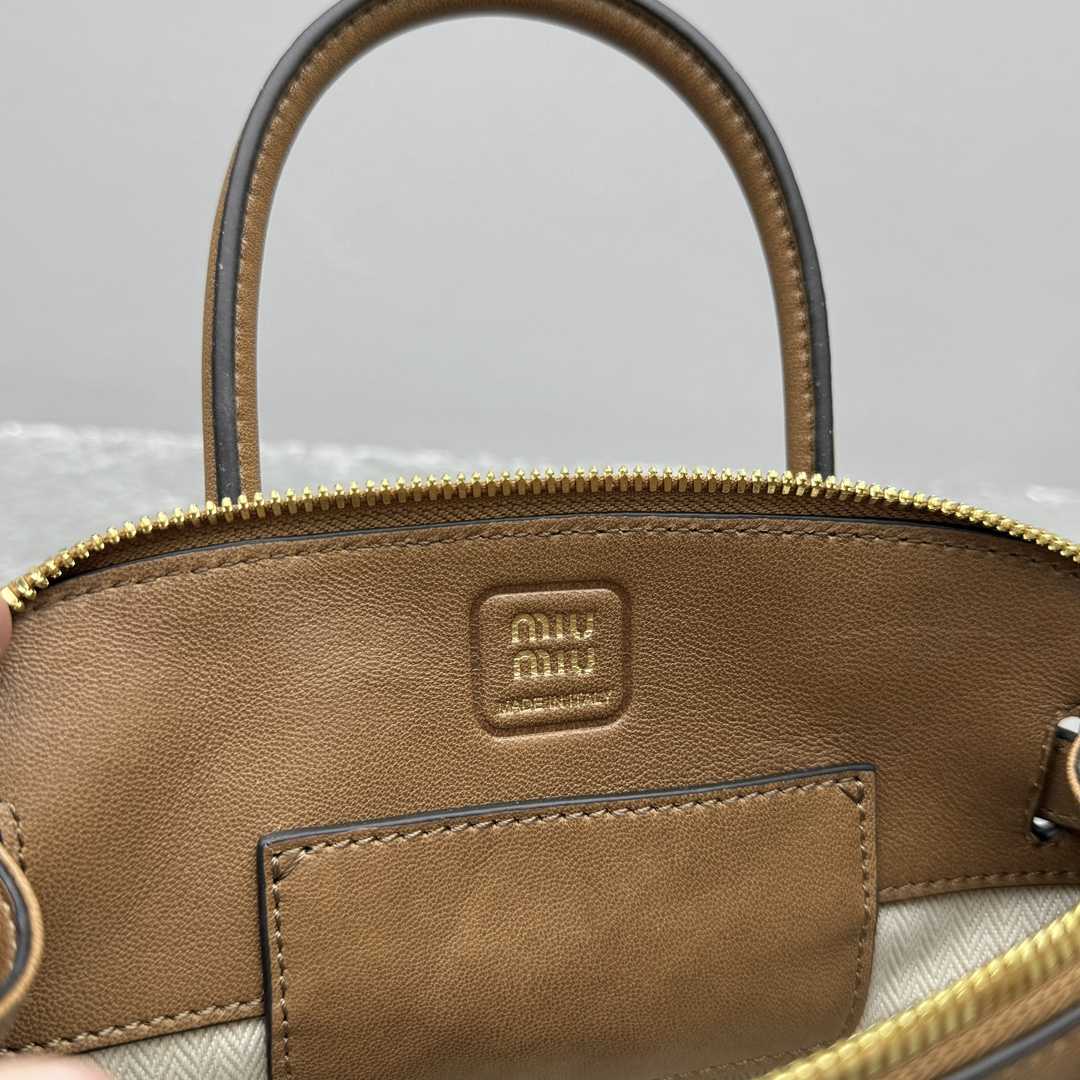 Miu Miu Aventure Leather Tote Bag (21x 8x 13cm) - DopestKickz