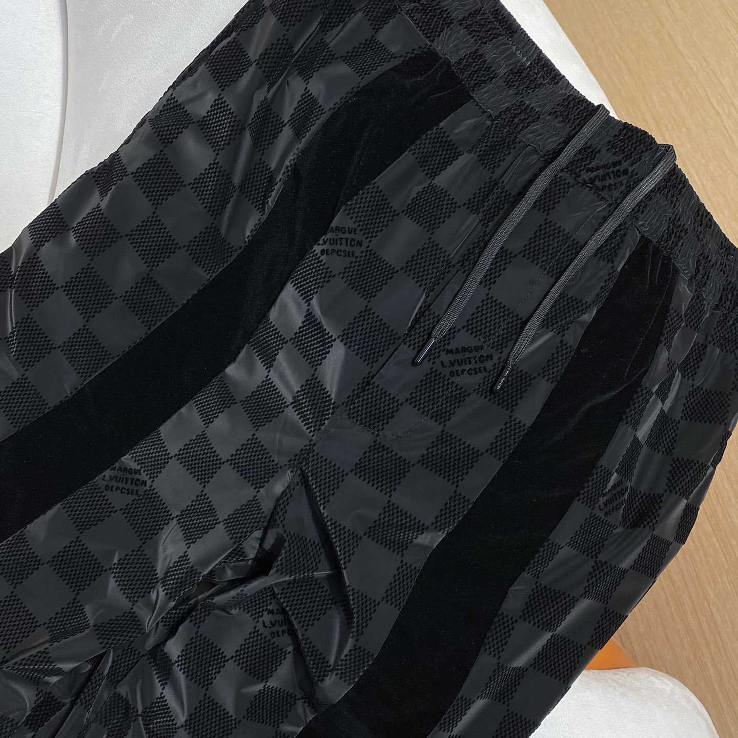 Louis Vuitton Flocked Damier Technical Track Pants   1AHCDQ - DopestKickz