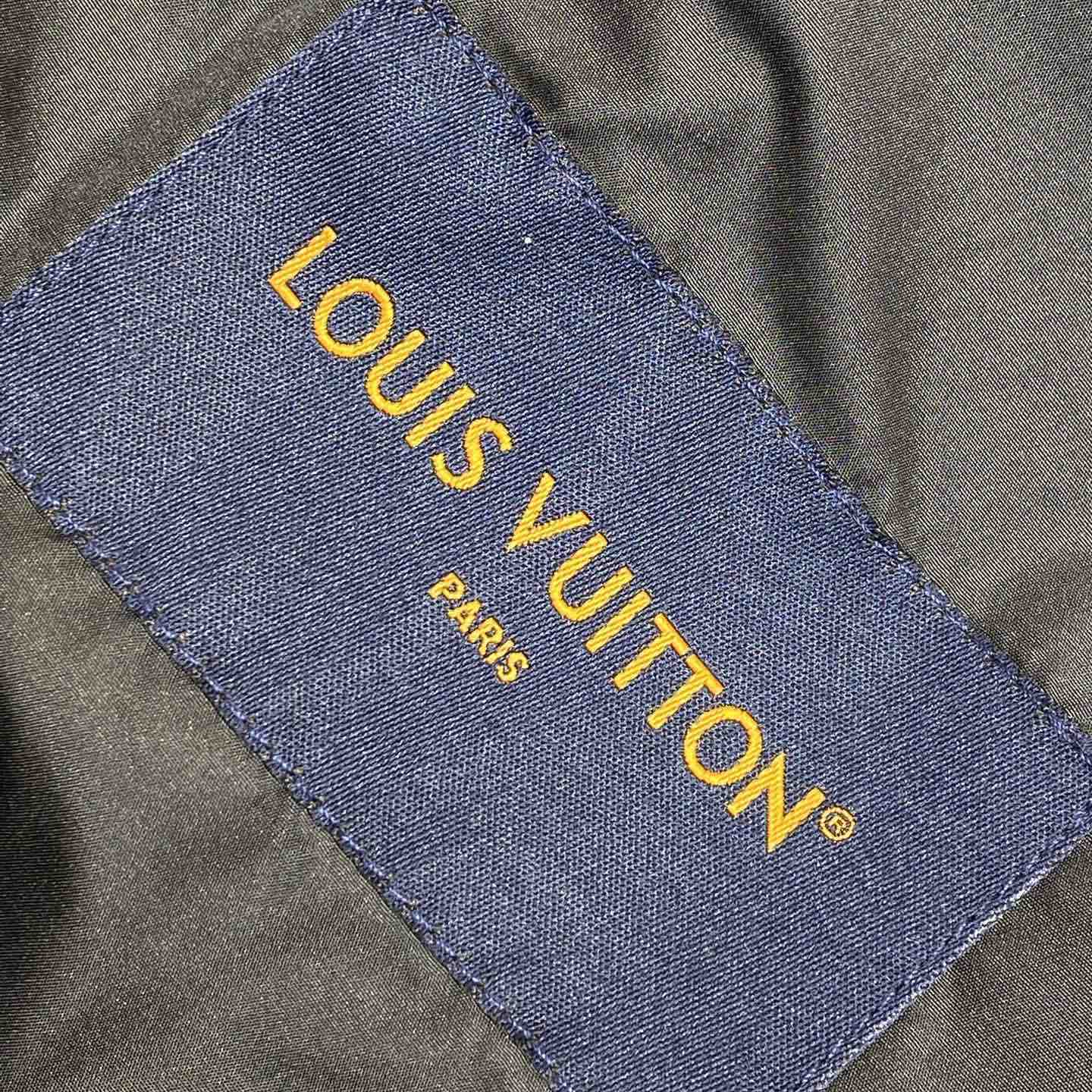 Louis Vuitton Flocked Damier Technical Track Pants   1AHCDQ - DopestKickz