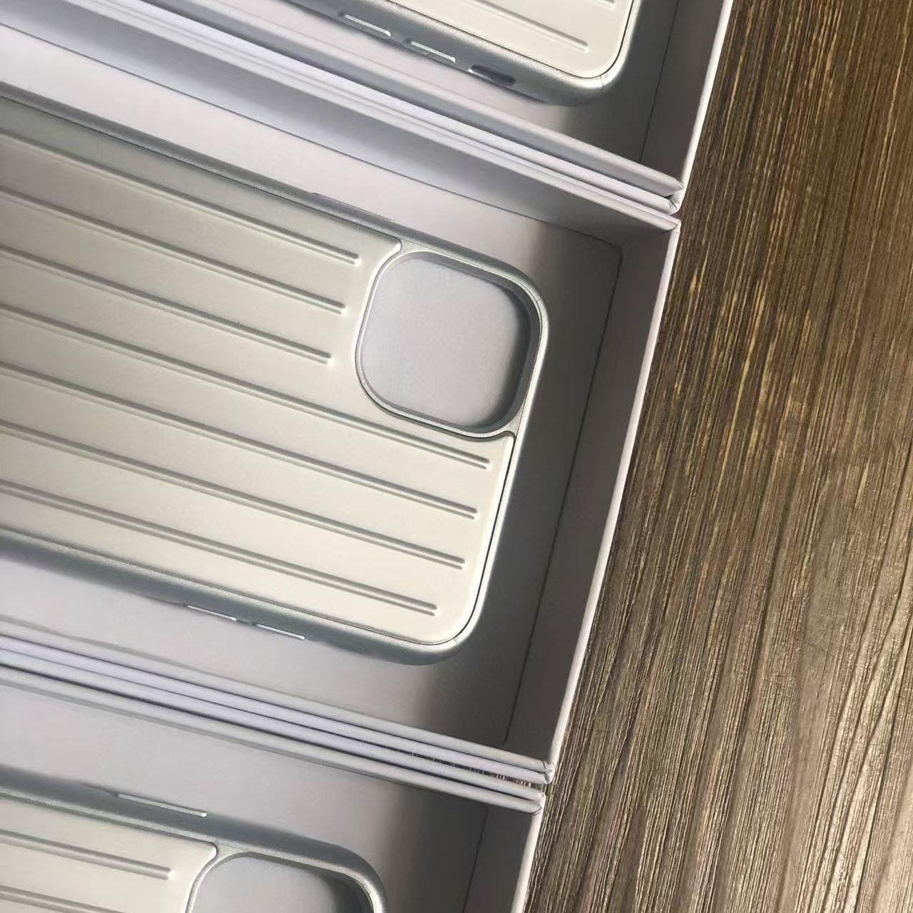 Rimowa Iphone Case - DopestKickz