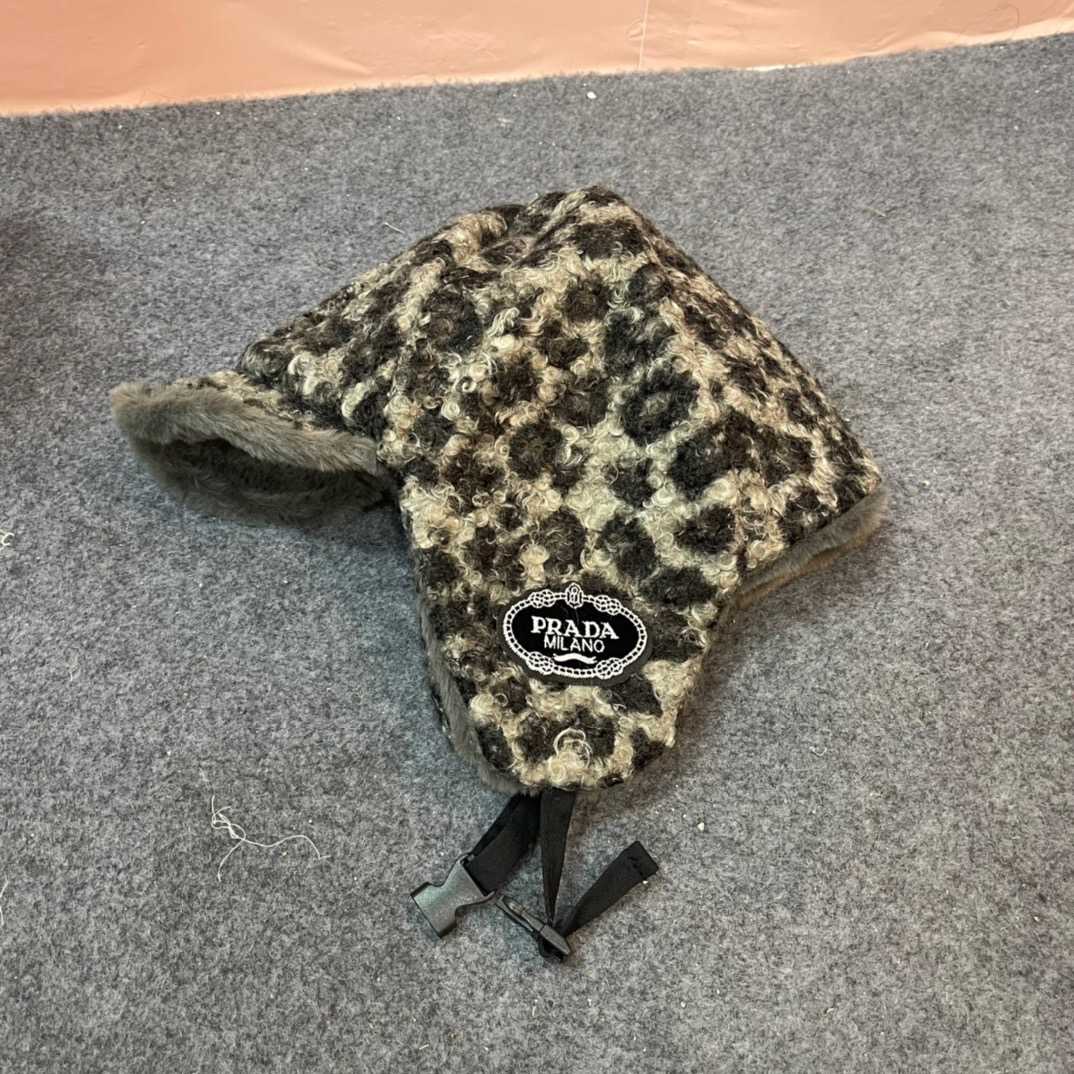 Prada Hat - DopestKickz