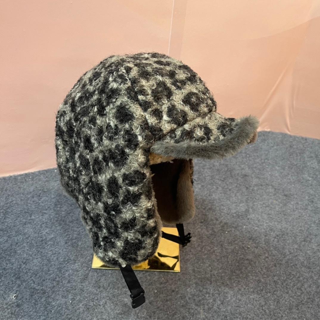 Prada Hat - DopestKickz