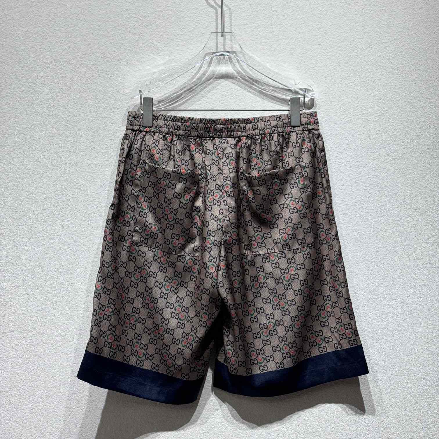 Gucci Printed Poplin Tech Shorts - DopestKickz