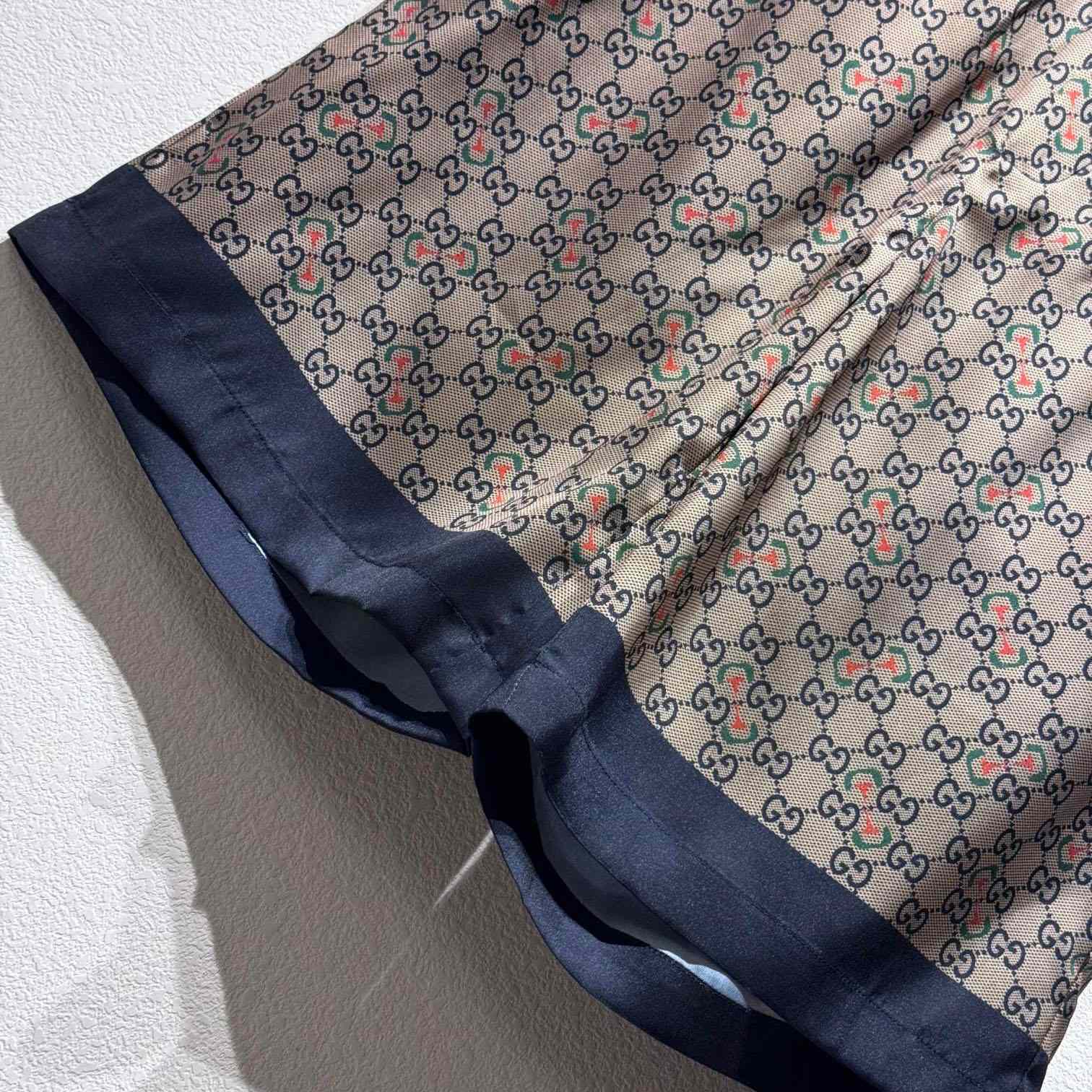 Gucci Printed Poplin Tech Shorts - DopestKickz
