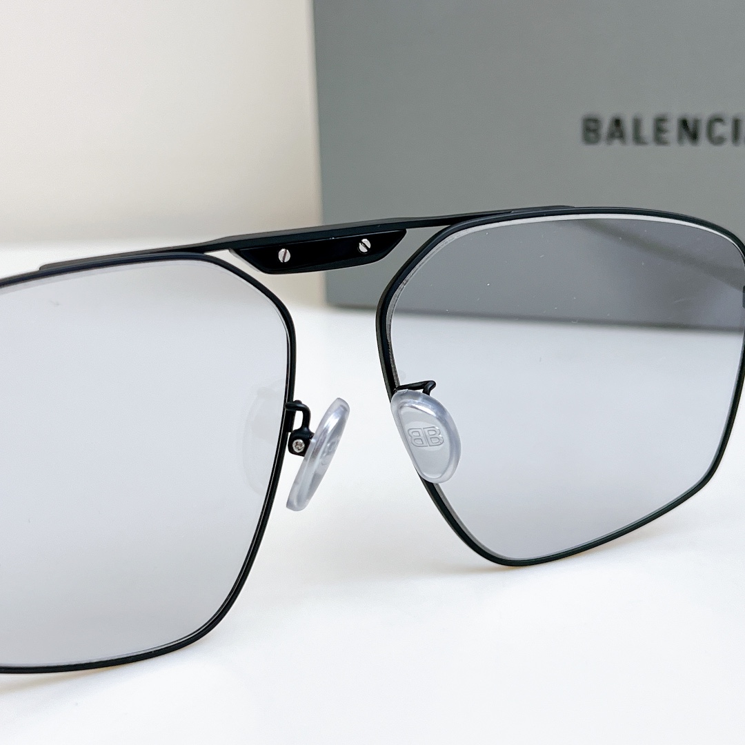 Balenciaga Tag 2.0 Navigator Sunglasses   BB0246SA - DopestKickz