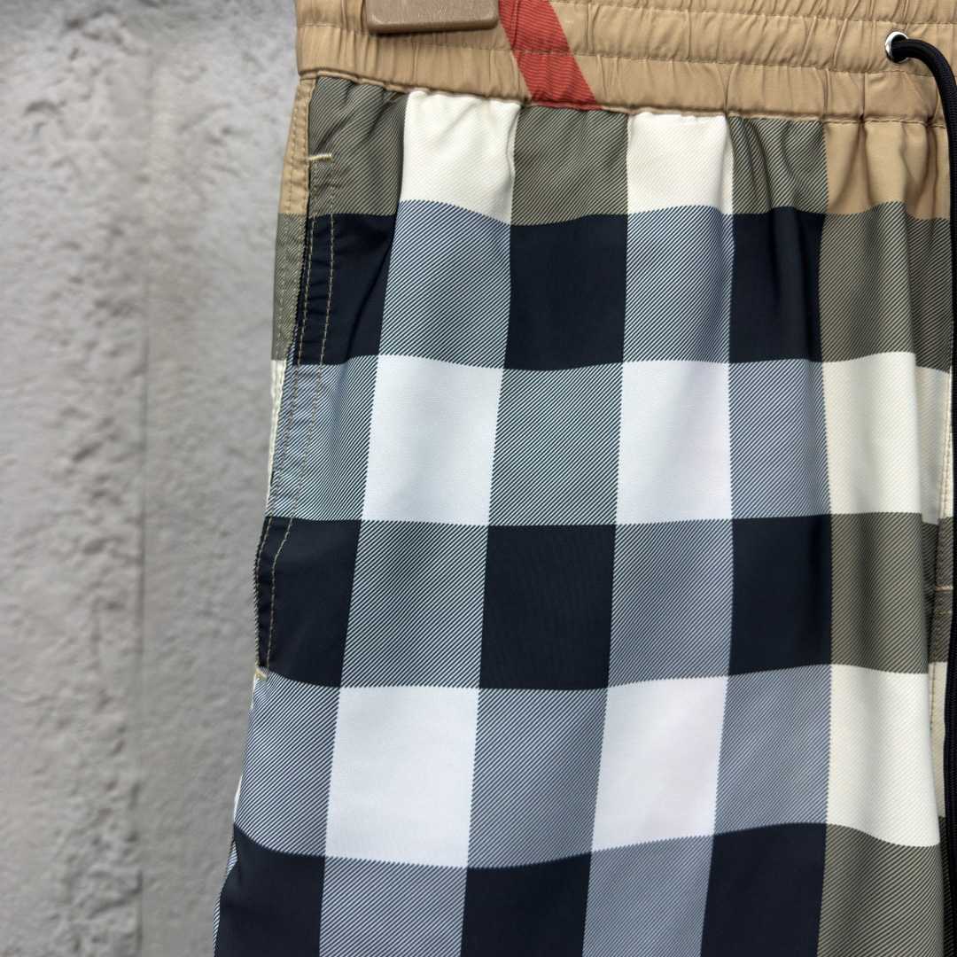 Burberry Shorts    - DopestKickz