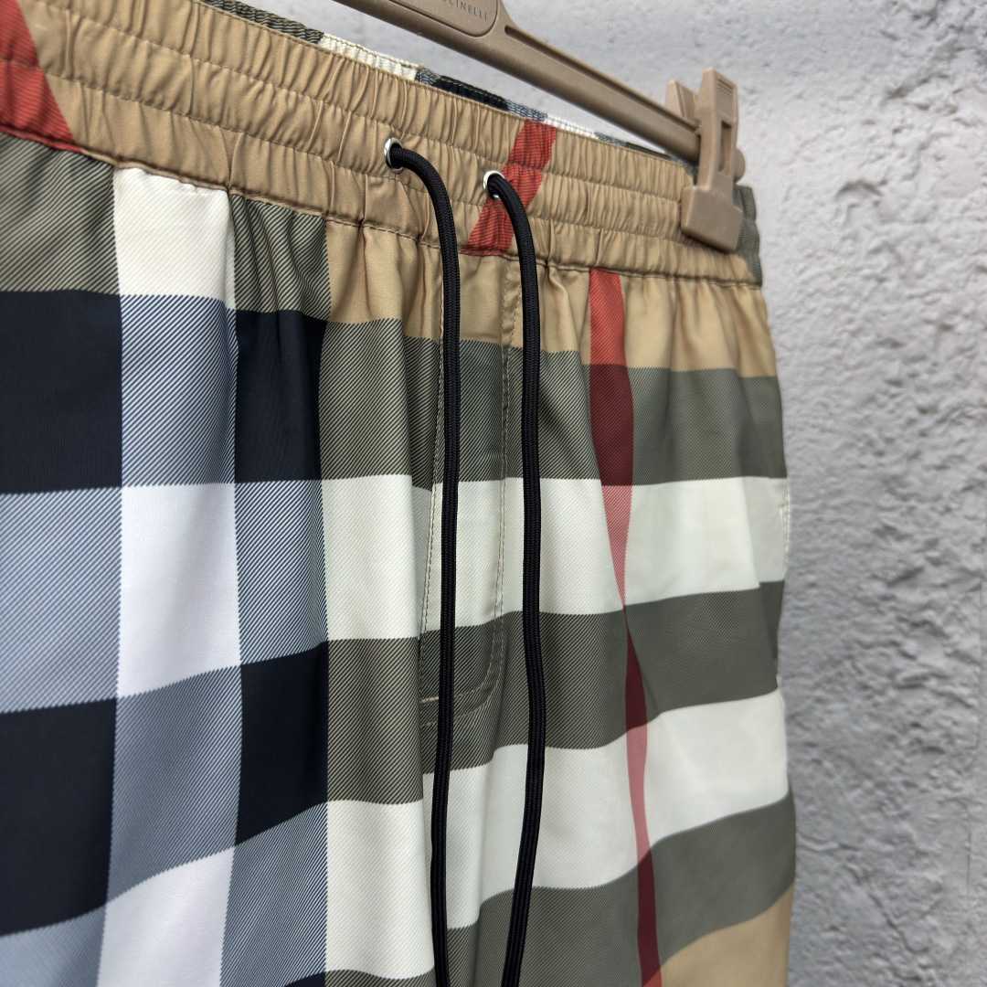 Burberry Shorts    - DopestKickz