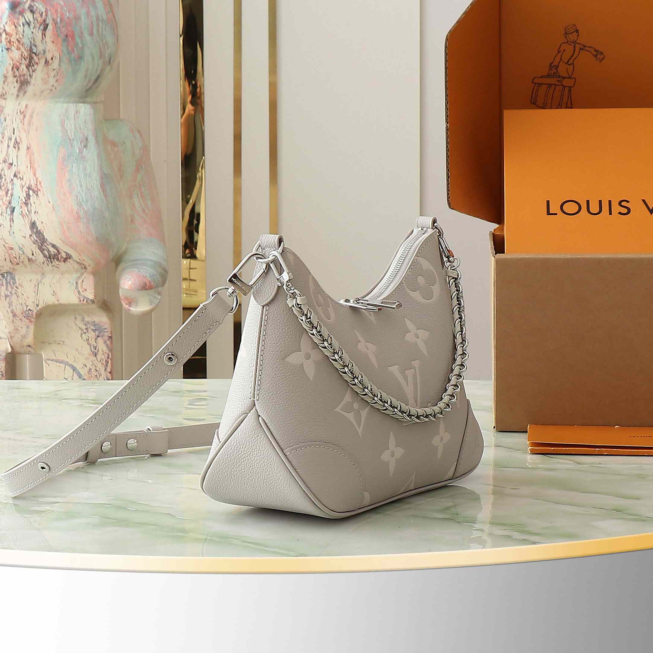 Louis Vuitton Boulogne   M14211 - DopestKickz