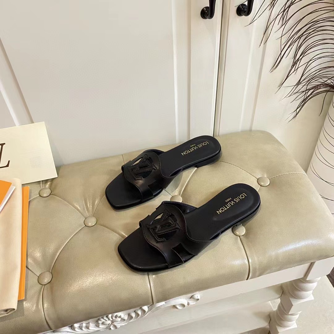 Louis Vuitton LV Isola Flat Mule   1ABP0I - DopestKickz