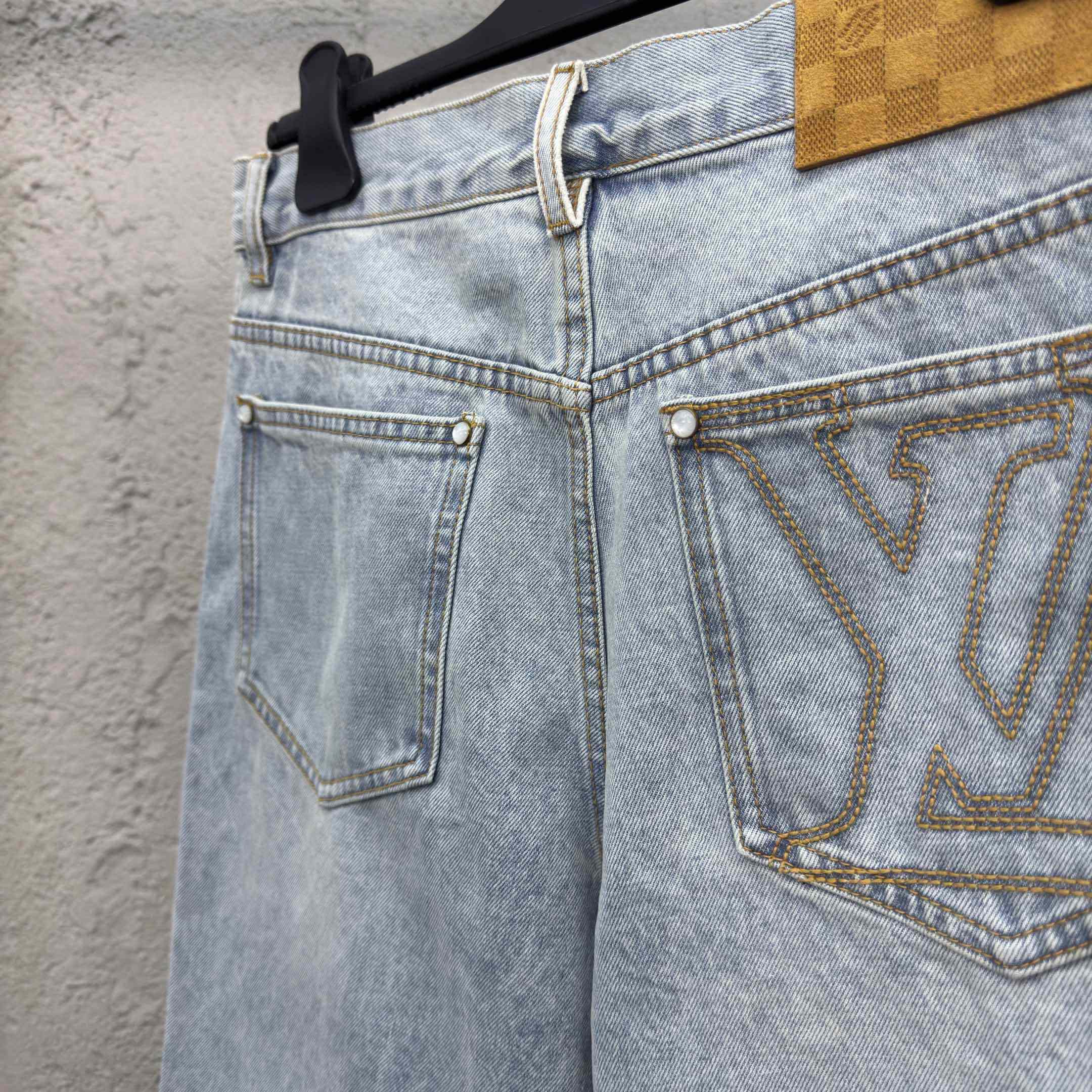 Louis Vuitton LV Denim Shorts    1AGTHT - DopestKickz