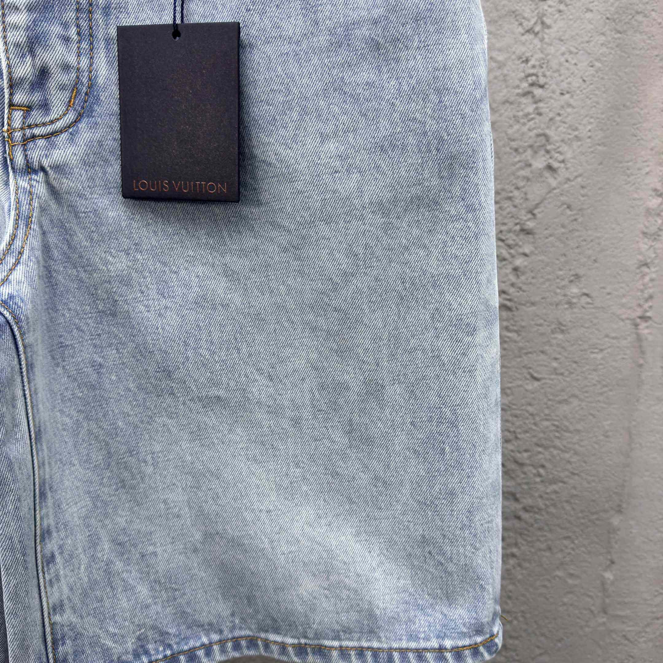 Louis Vuitton LV Denim Shorts    1AGTHT - DopestKickz
