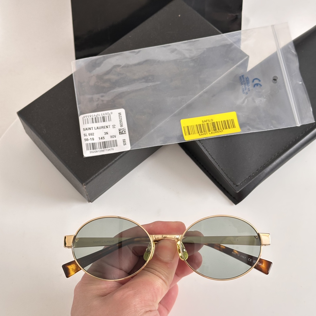 Saint Laurent Eyewear SL 692 oval-frame Sunglasses    - DopestKickz