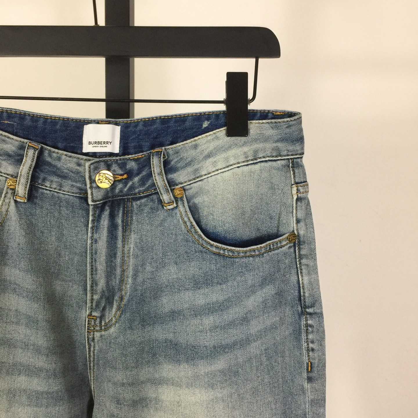 Burberry Jeans - DopestKickz