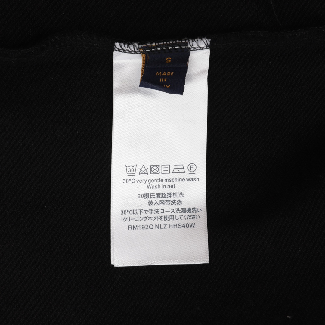 Louis Vuitton Monogram Sweatshirt - DopestKickz