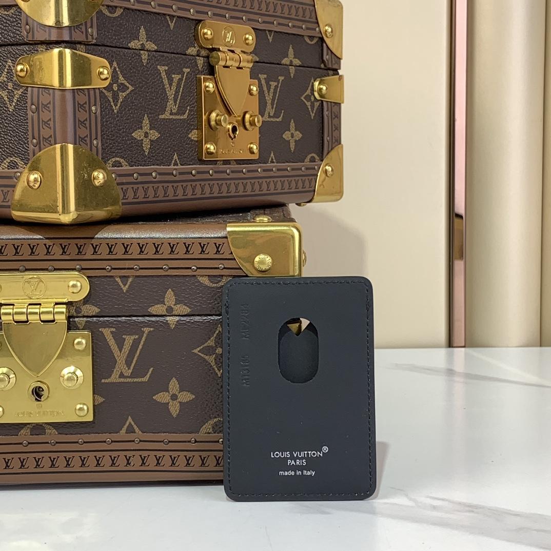 Louis Vuitton Porte-Cartes Magnet  M13185 - DopestKickz