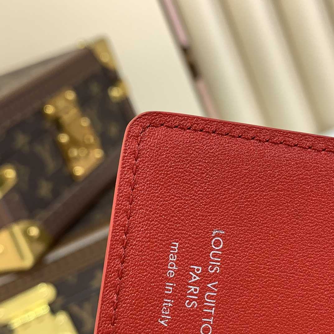 Louis Vuitton Porte-Cartes Magnet  M12856 - DopestKickz