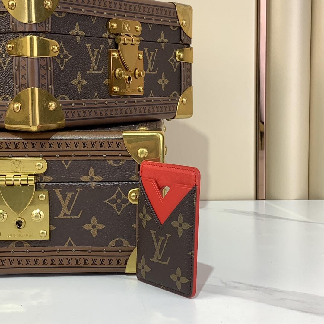 Louis Vuitton Porte-Cartes Magnet  M12856 - DopestKickz