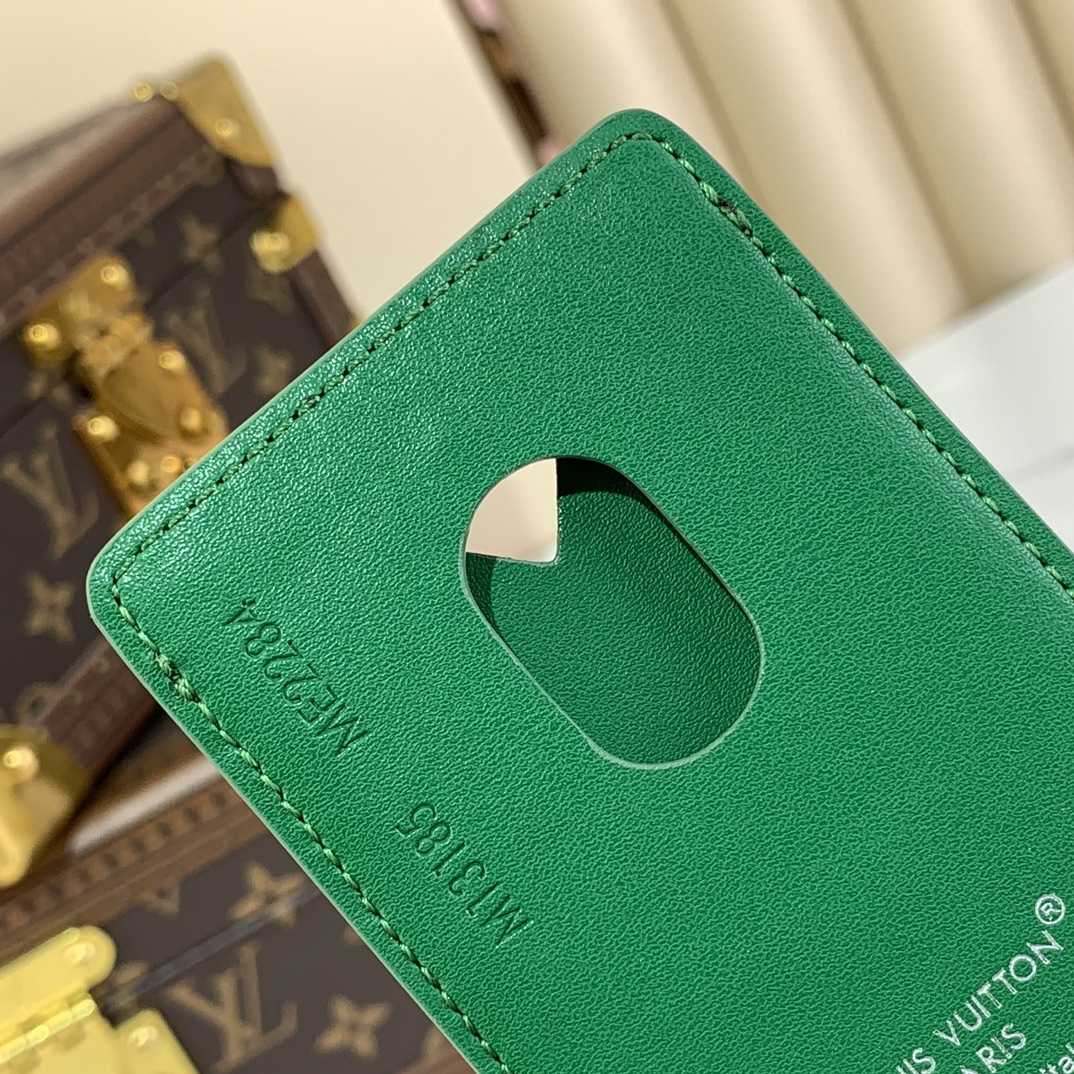 Louis Vuitton Porte-Cartes Magnet  M12855 - DopestKickz