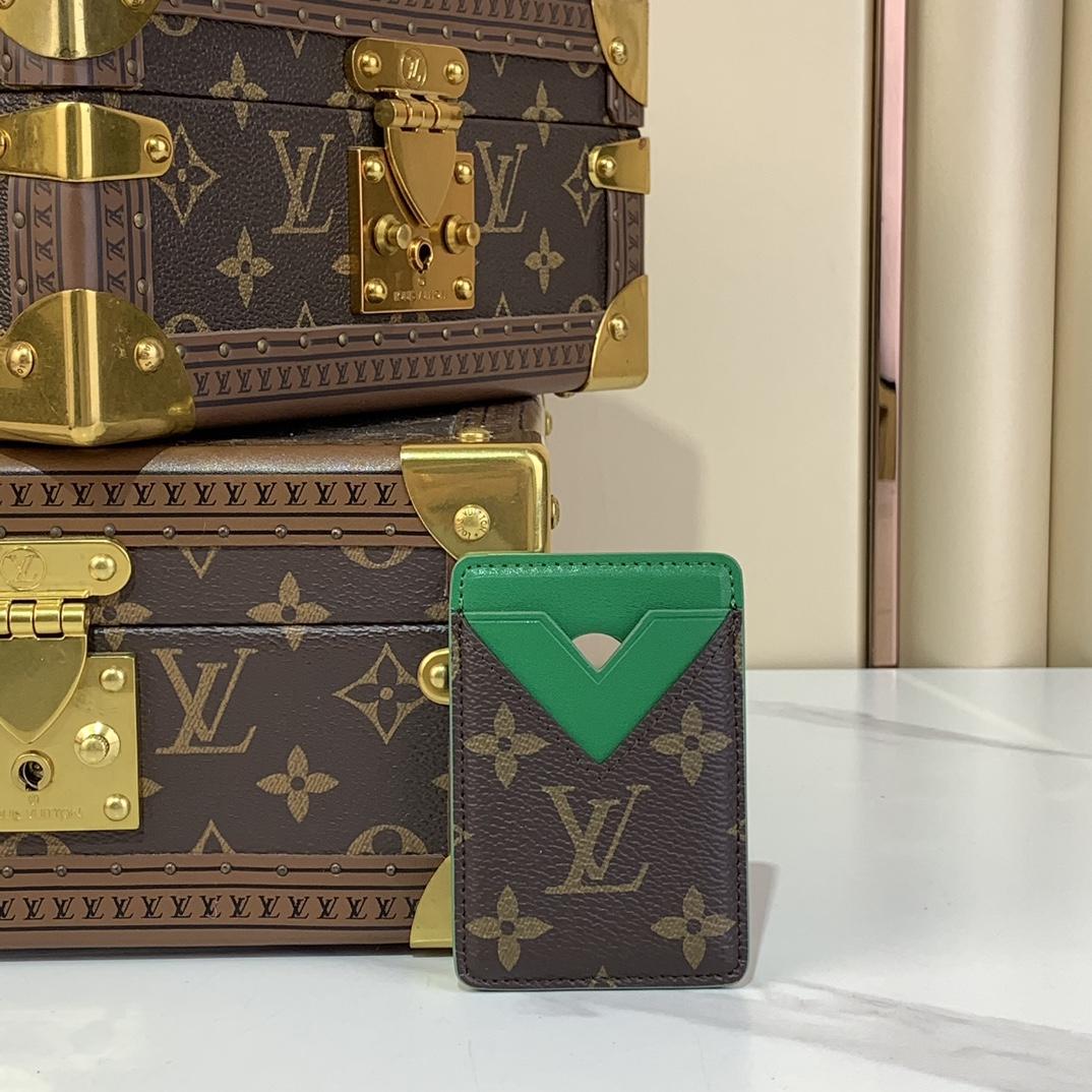 Louis Vuitton Porte-Cartes Magnet  M12855 - DopestKickz