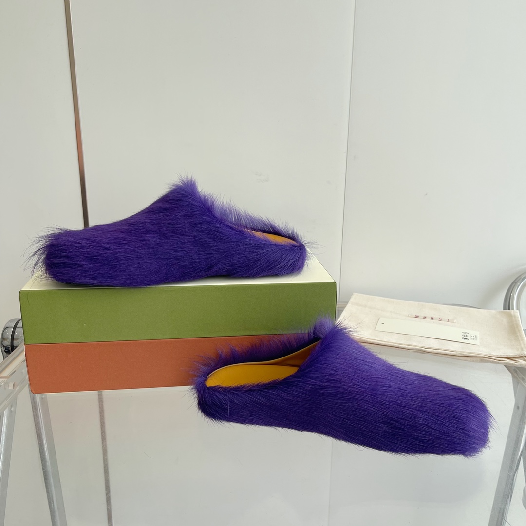 Marni Long Hair Calfskin Fussbett Sabot - DopestKickz