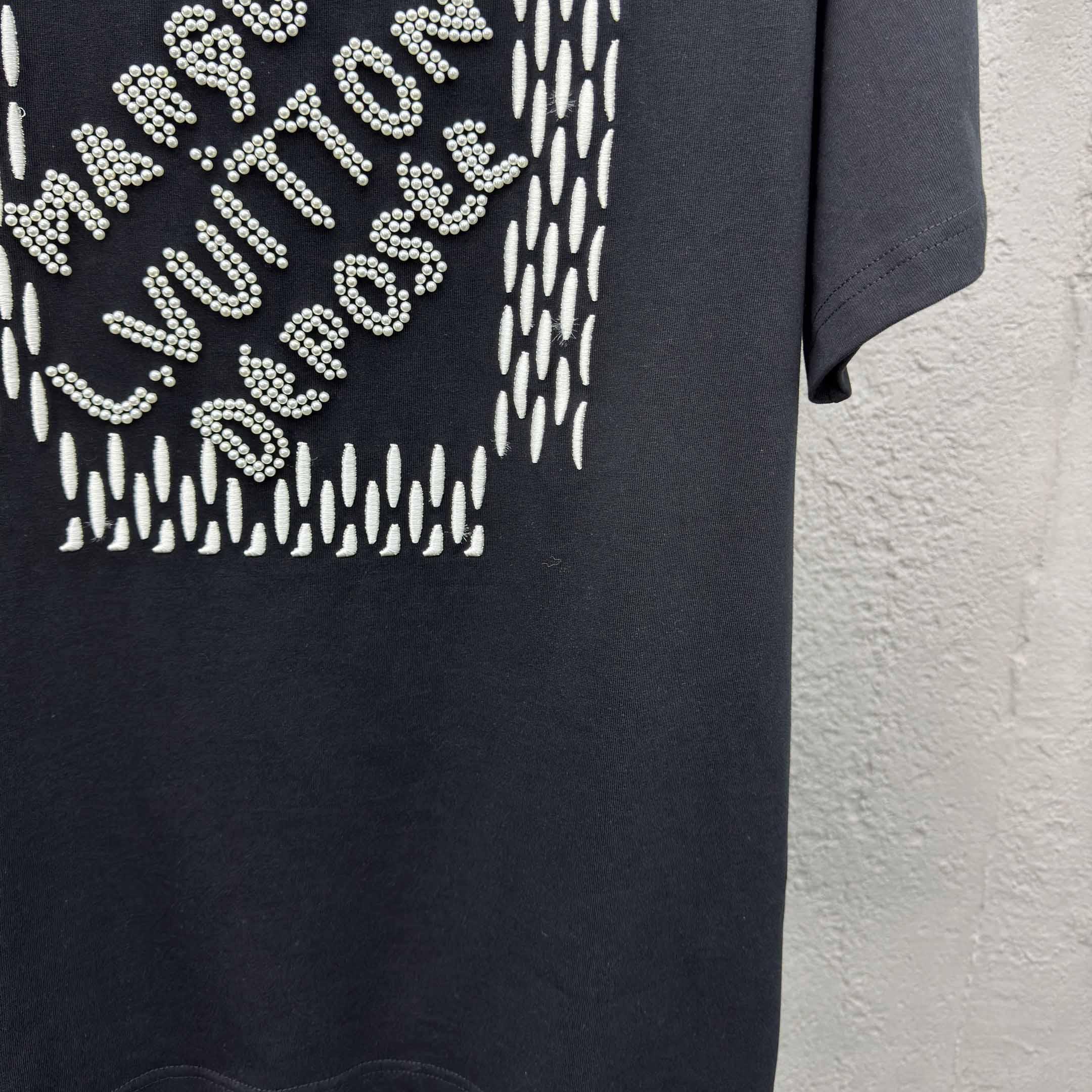 Louis Vuitton Embroidered Signature Cotton T-Shirt  1AFVB5 - DopestKickz