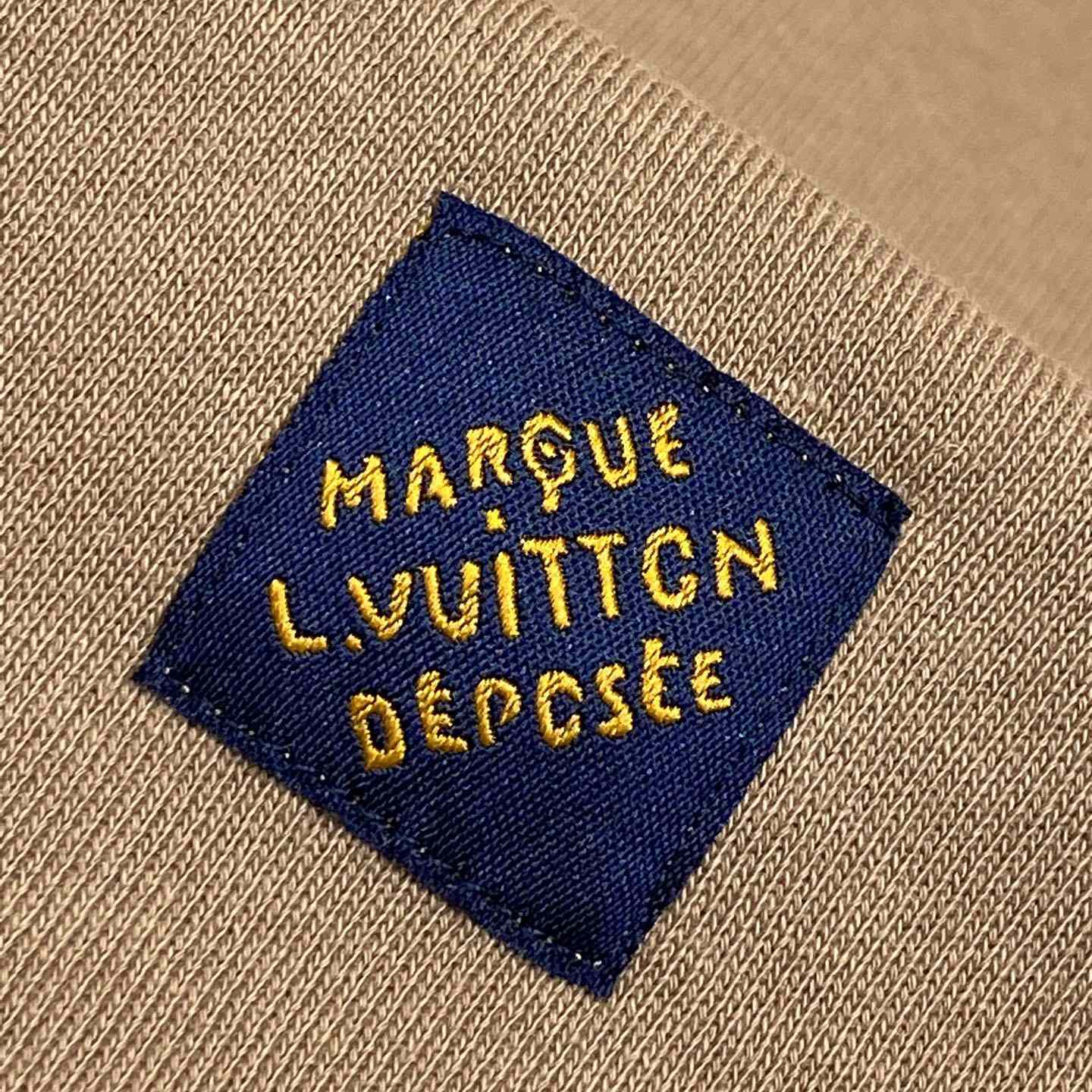 Louis Vuitton Embroidered Cotton Crewneck   1AHEFU - DopestKickz