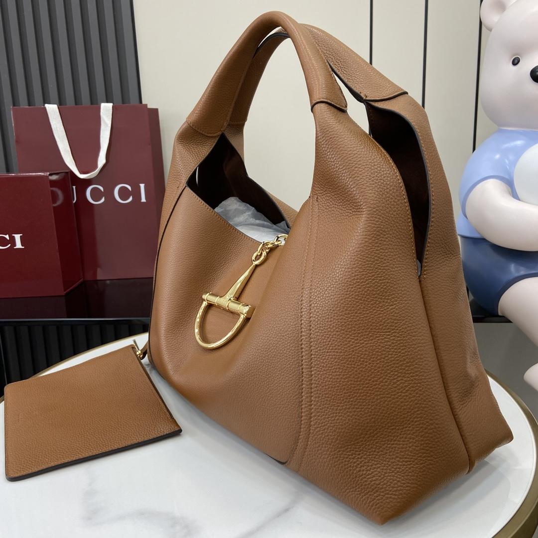 Gucci Softbit Maxi Shoulder Bag - DopestKickz
