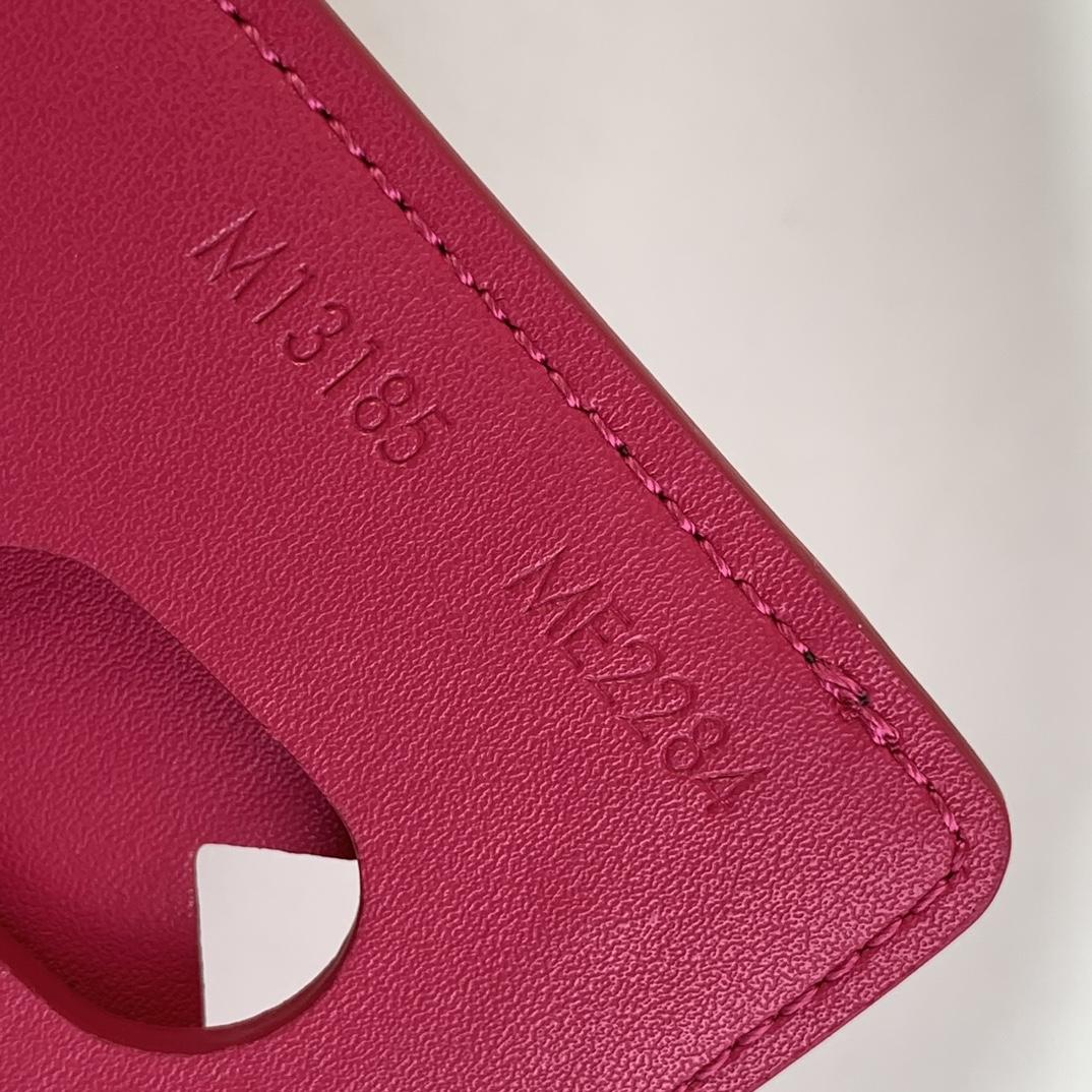 Louis Vuitton Porte-Cartes Magnet  M12851 - DopestKickz