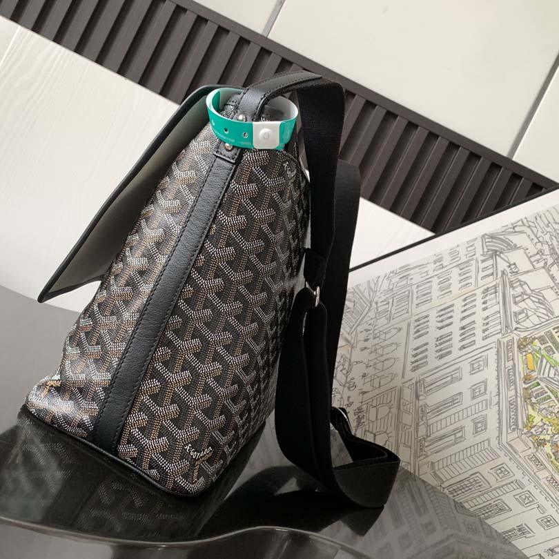 Goyard Capetien Messenger Bag    - DopestKickz