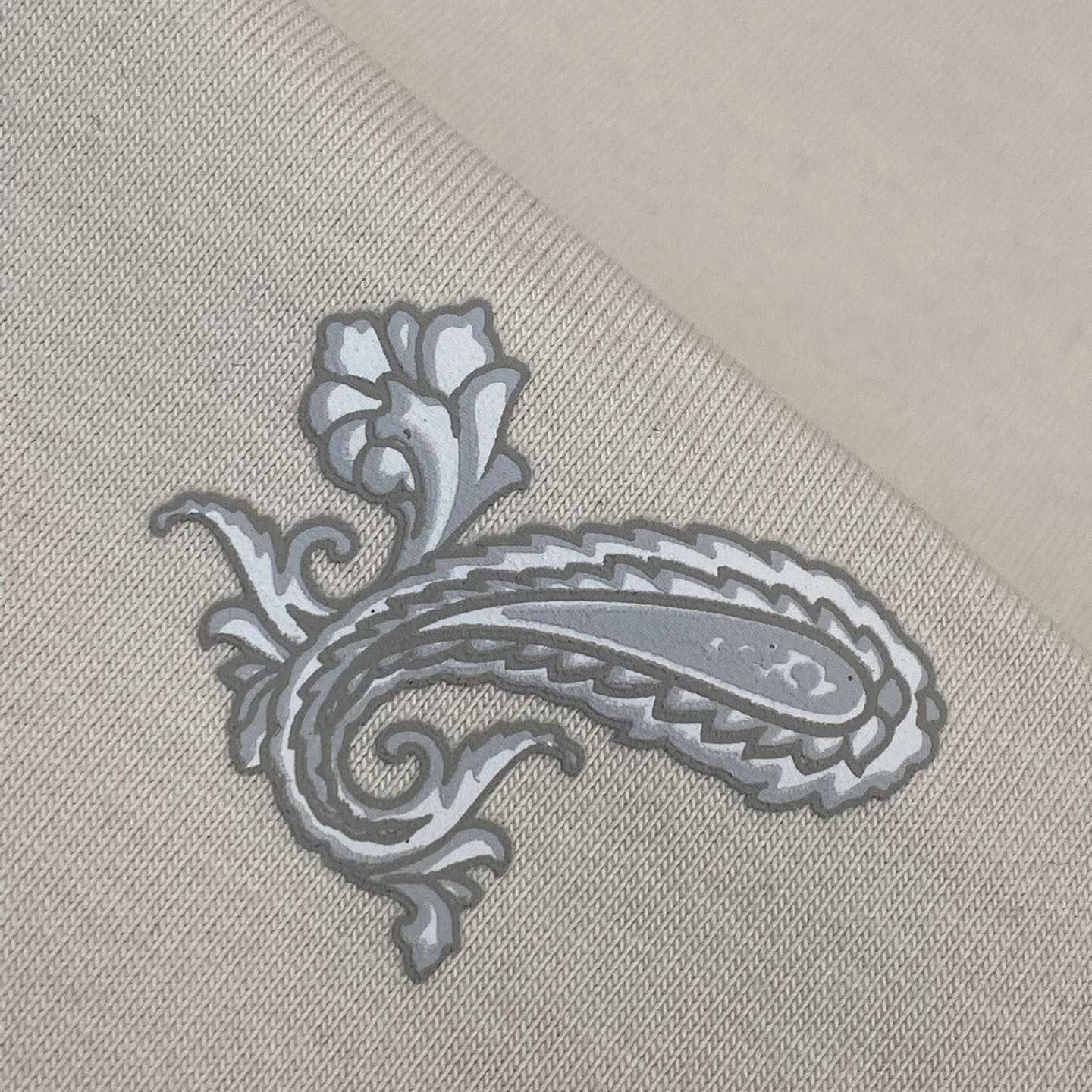 Burberry Paisley Logo Cotton T-shirt - DopestKickz