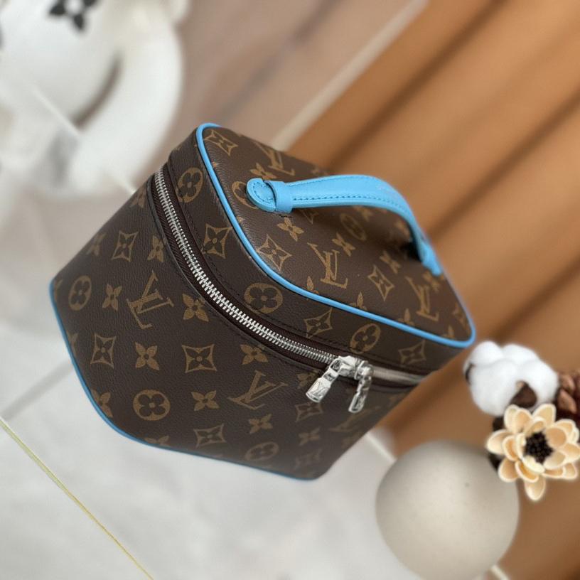 Louis Vuitton Nice Mini  M12647 - DopestKickz