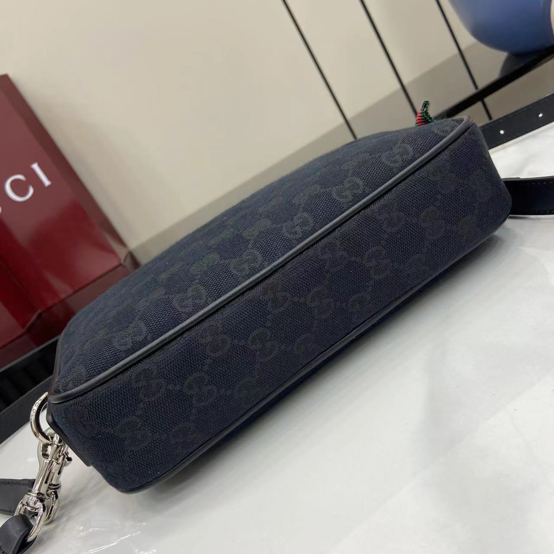 Gucci GG Canvas Small Crossbody Bag - DopestKickz