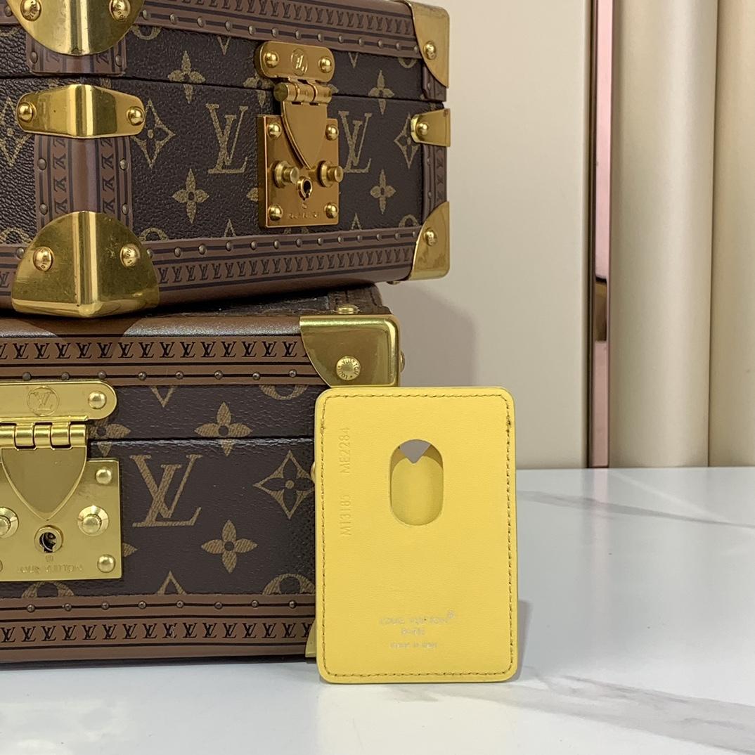Louis Vuitton Porte-Cartes Magnet  M12853 - DopestKickz