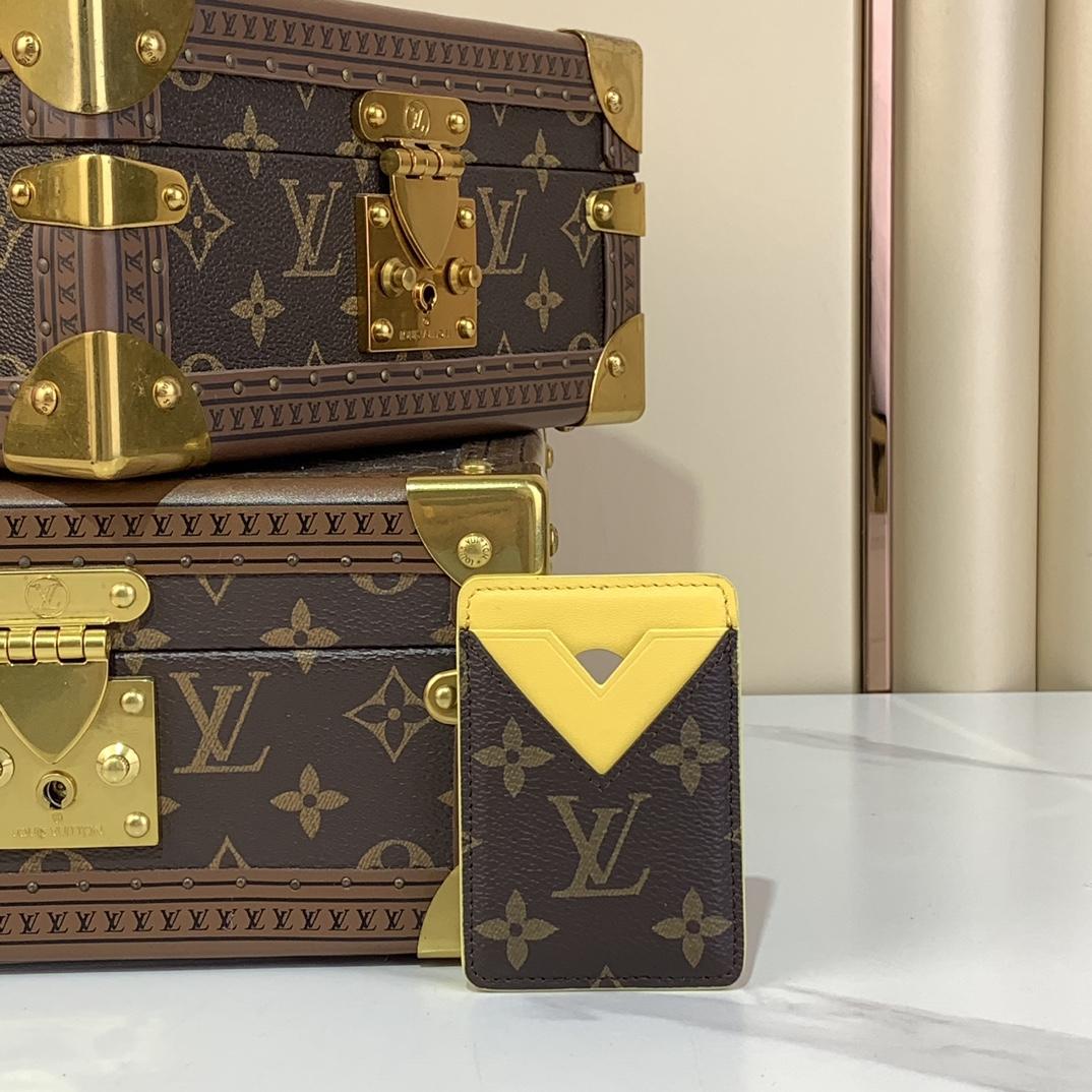 Louis Vuitton Porte-Cartes Magnet  M12853 - DopestKickz