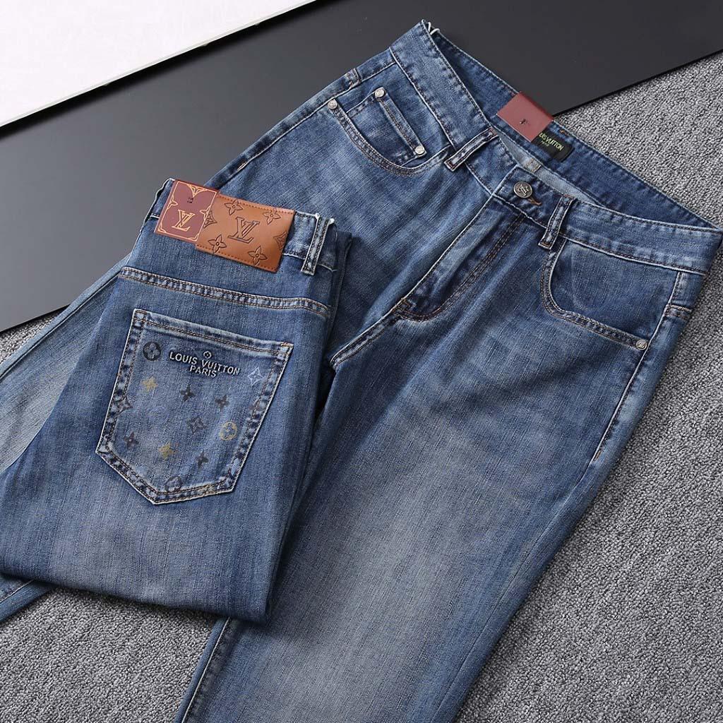 Louis Vuitton Jeans - DopestKickz