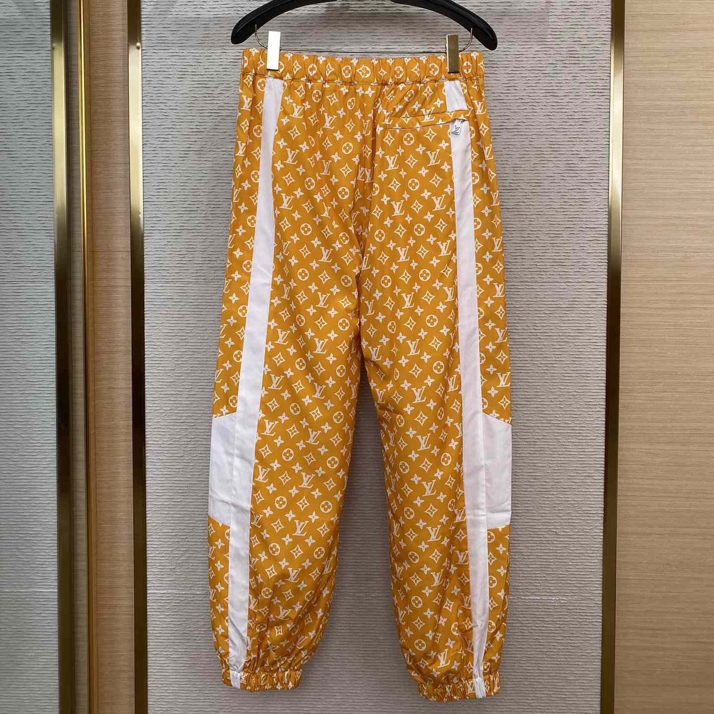Louis Vuitton Monogram Printed Technical Track Pants   1AFWQM - DopestKickz