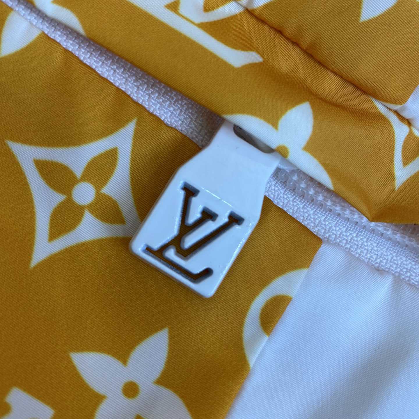 Louis Vuitton Monogram Printed Technical Track Pants   1AFWQM - DopestKickz