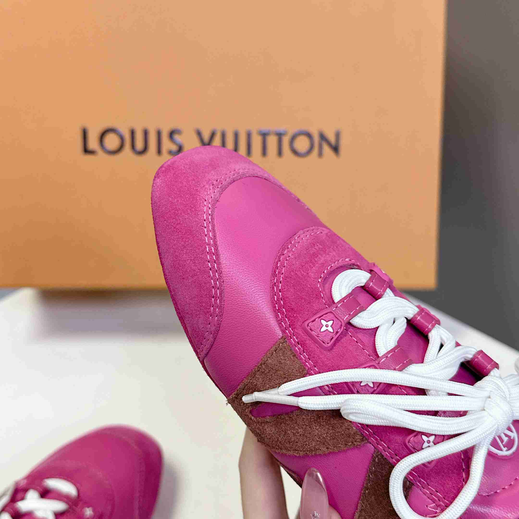 Louis Vuitton LV Sneakerina   1AHNEI - DopestKickz