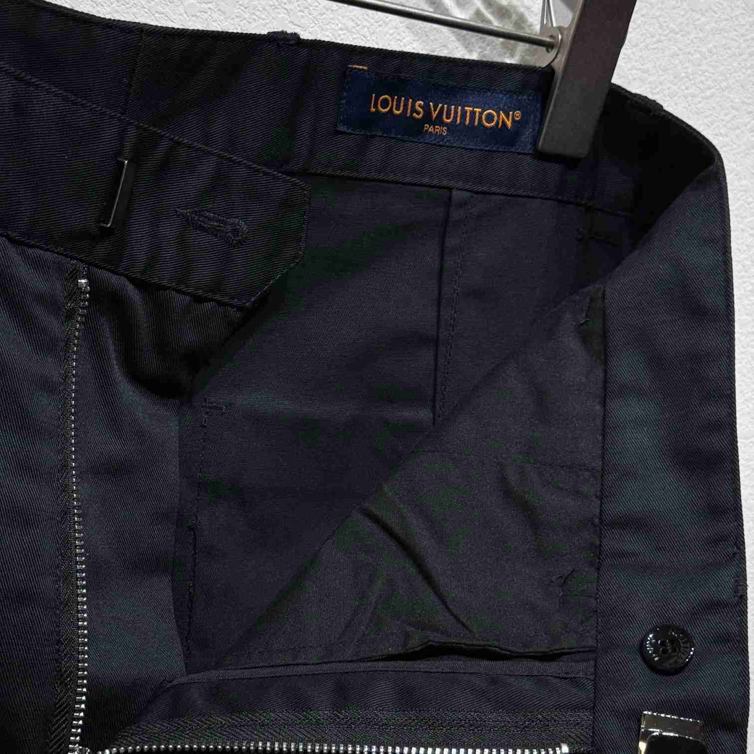 Louis Vuitton Signature Chino Pants - DopestKickz