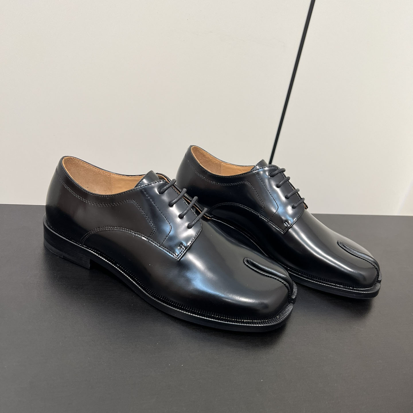 Maison Margiela Tabi Leather Loafers - DopestKickz