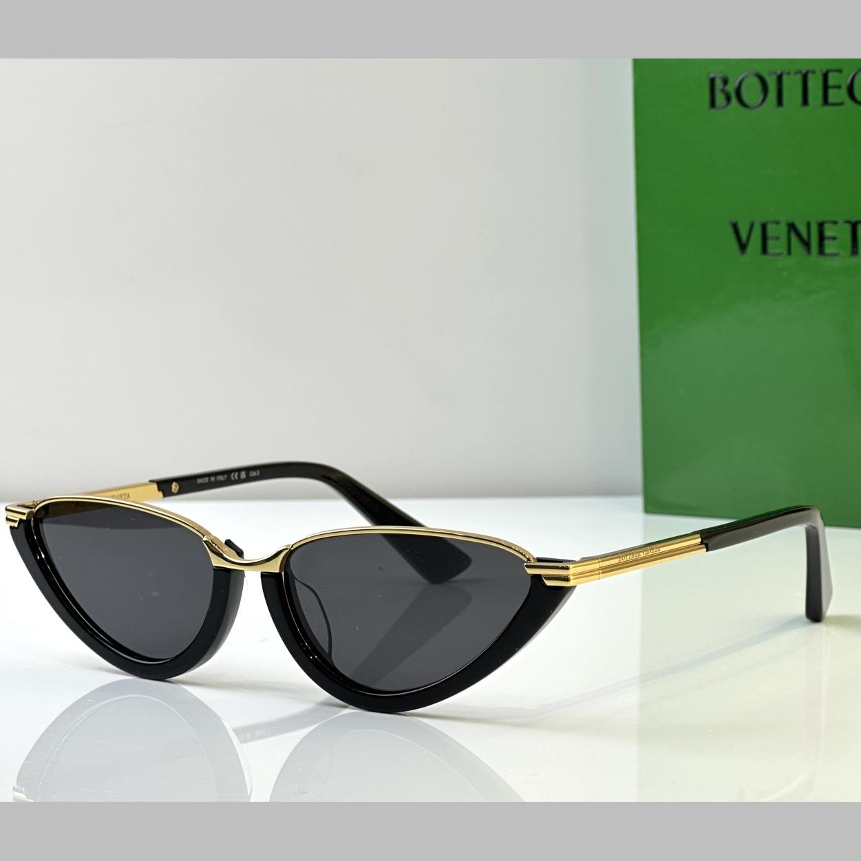 Bottega Veneta Classic Cat Eye Sunglasses   BV1346S - DopestKickz