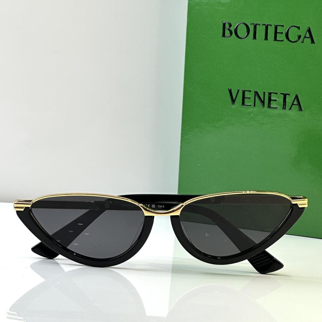Bottega Veneta Classic Cat Eye Sunglasses   BV1346S - DopestKickz
