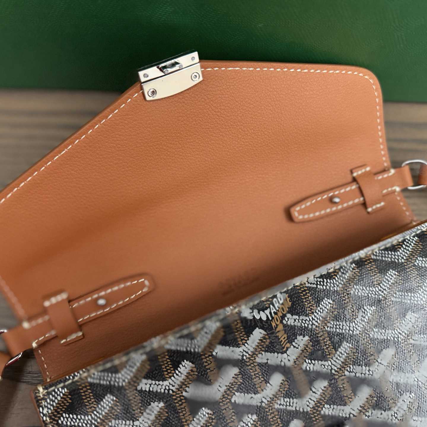 Goyard Chypre Wallet-Pouch - DopestKickz