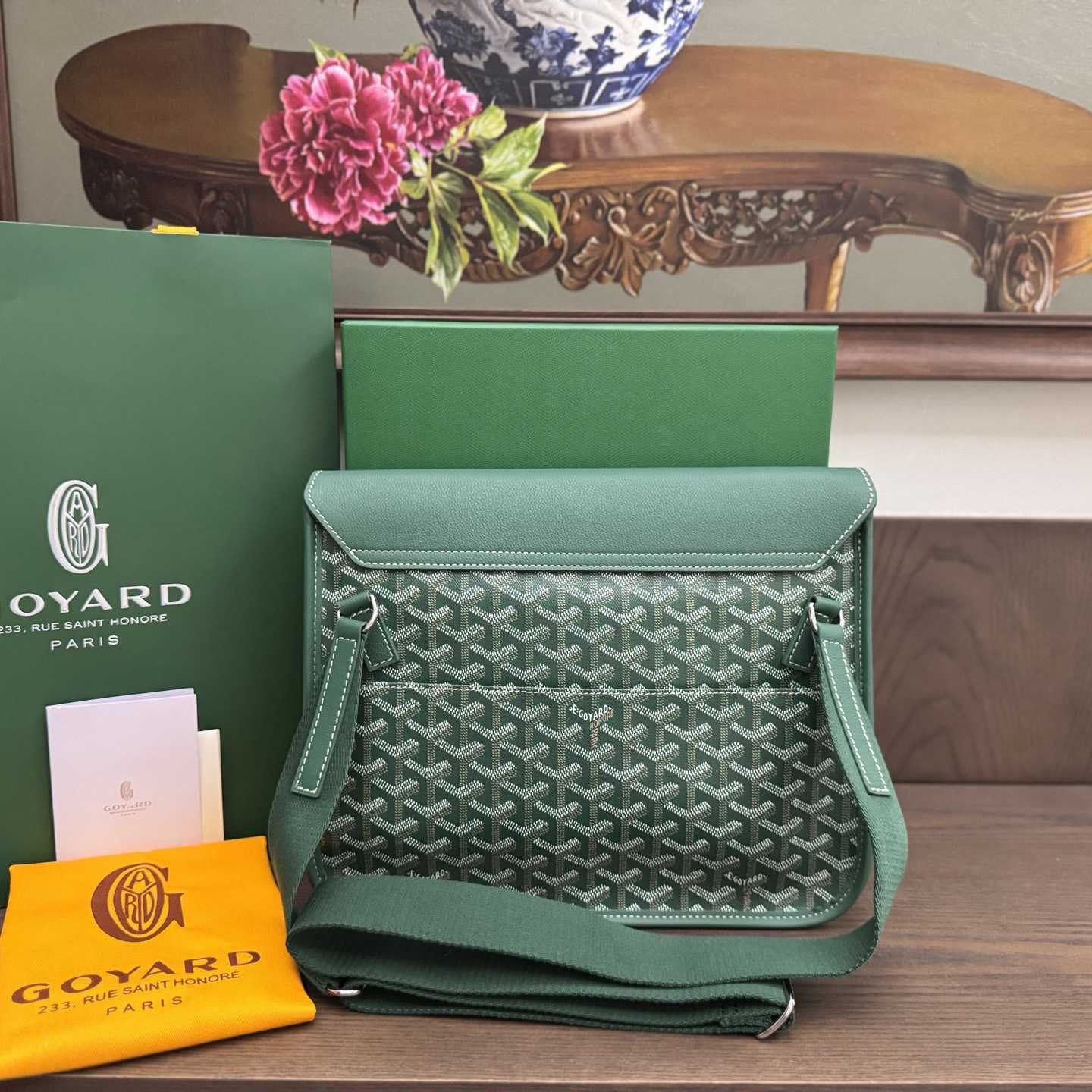 Goyard Coursier Messenger Bag - DopestKickz