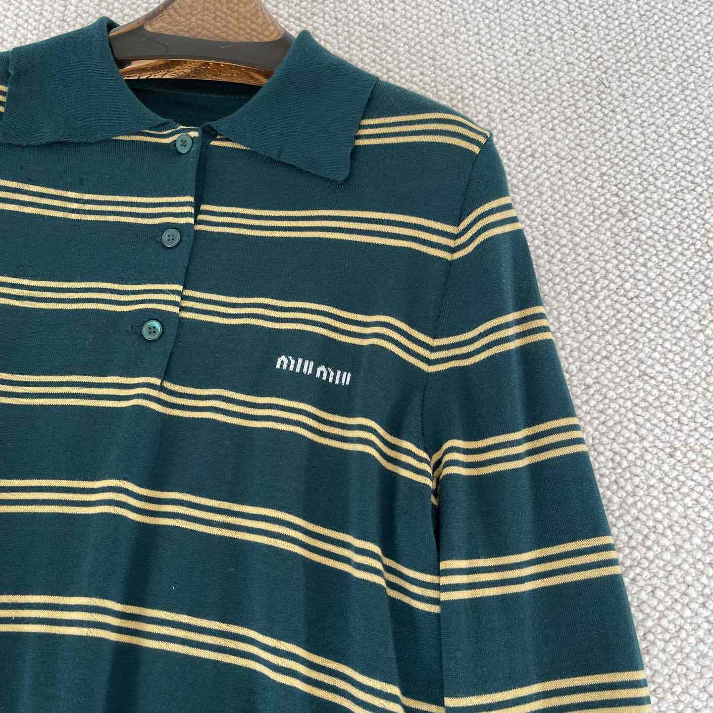 Miu Miu Women's Green and White Striped Sweater - DopestKickz
